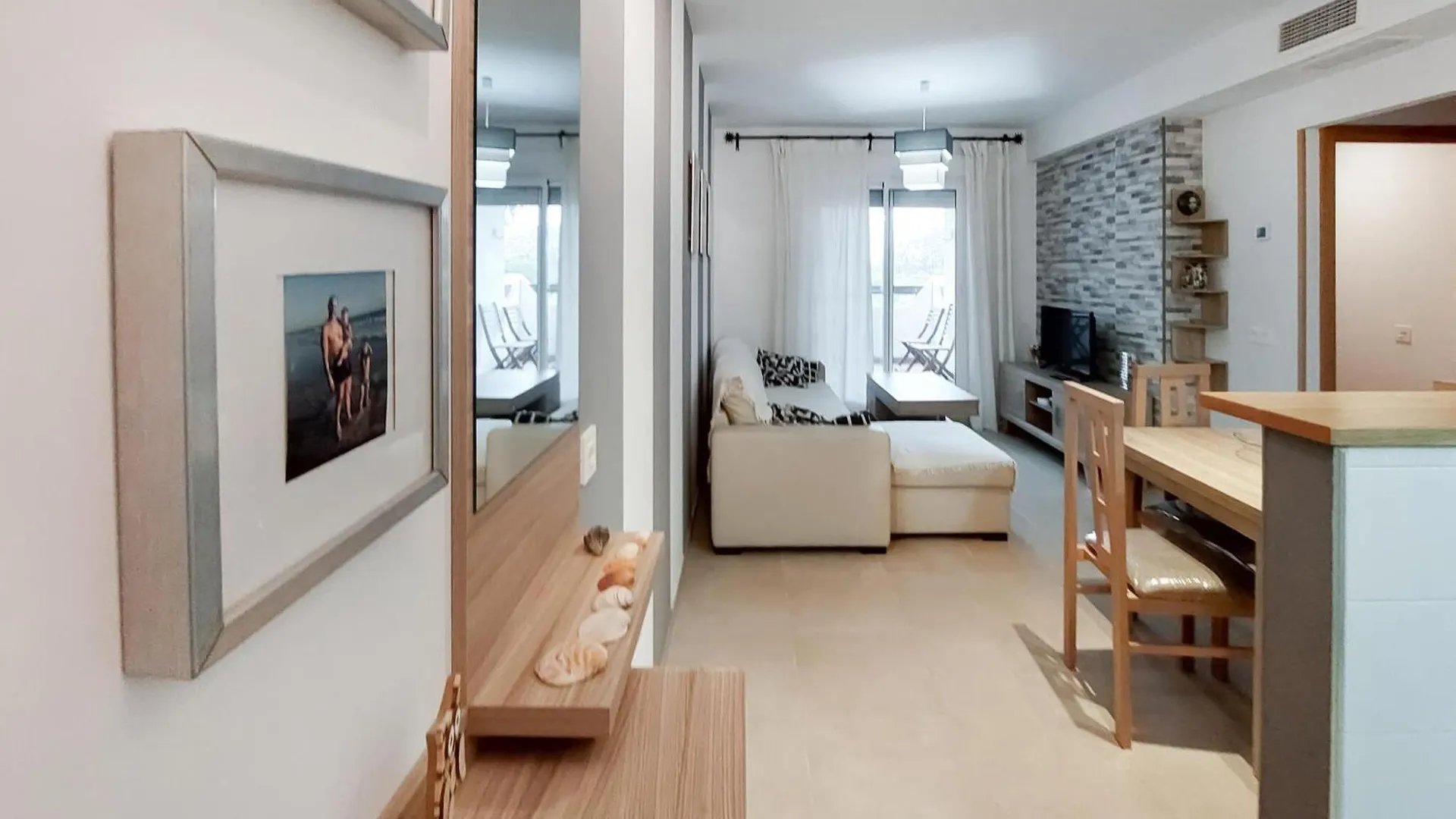 Gorgeous Apartment In Rota With Wifi