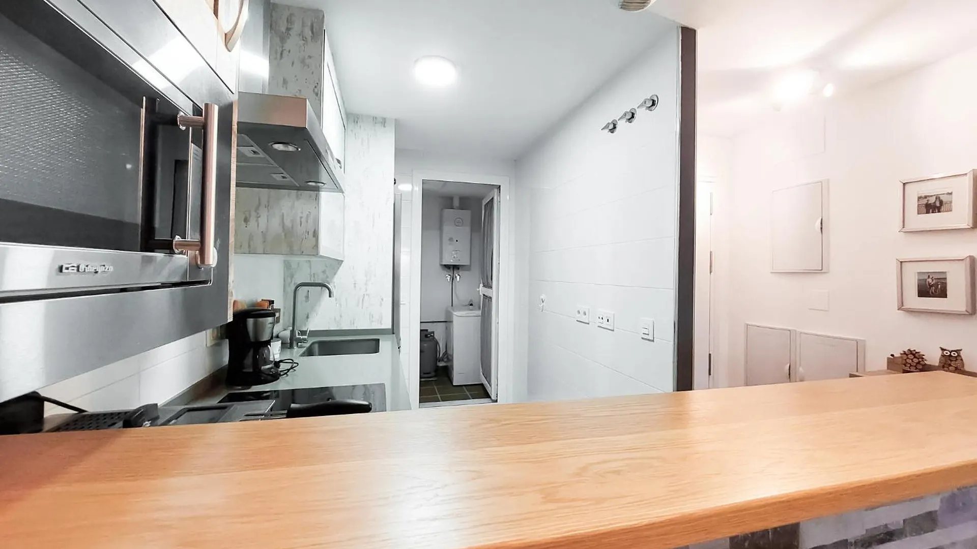 Gorgeous Apartment In Rota With Wifi